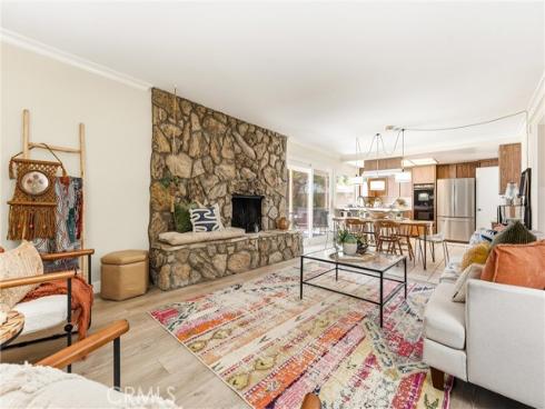 8821  Tamarisk  , Westminster, CA