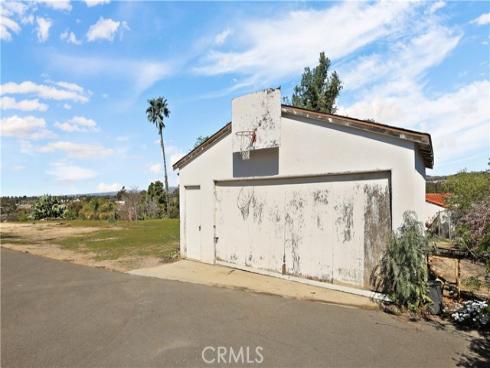 5231  Highland   Avenue, Yorba Linda, CA