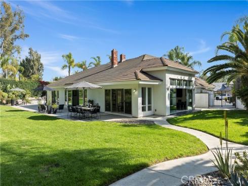 4060  Hickory Tree  , Yorba Linda, CA