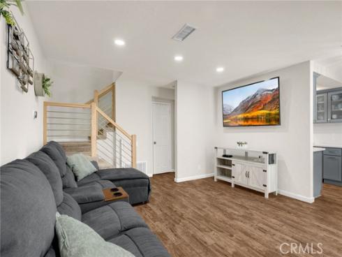 6537 Shady Gate 18 , Yorba Linda, CA