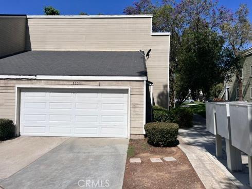 5706  Old Village  207  Road, Yorba Linda, CA