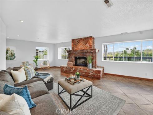 5211  Eureka  , Yorba Linda, CA