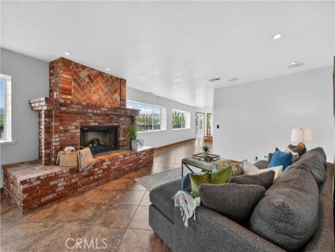 5211  Eureka  , Yorba Linda, CA