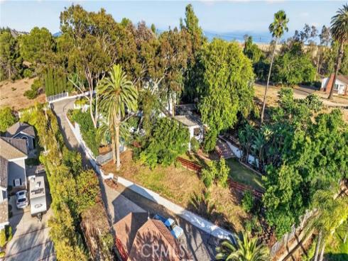5211  Eureka  , Yorba Linda, CA