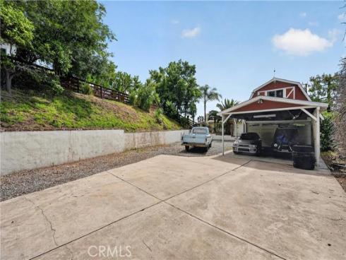 5211  Eureka  , Yorba Linda, CA