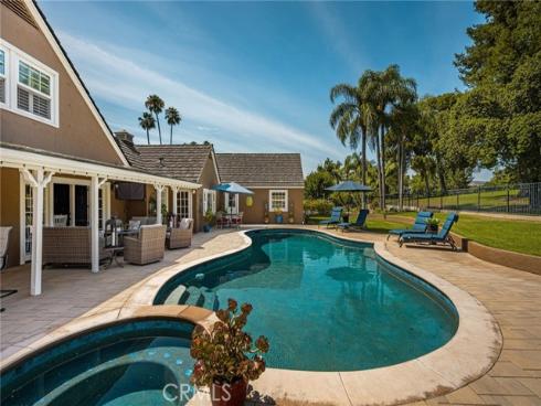 5642 Mountain View Avenue, Yorba Linda, CA