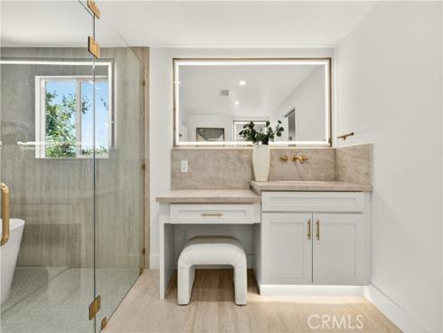 19751  Canyon  , Yorba Linda, CA