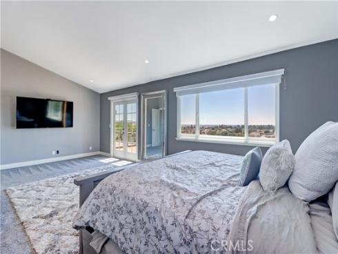 5851  Walnut Creek  , Yorba Linda, CA