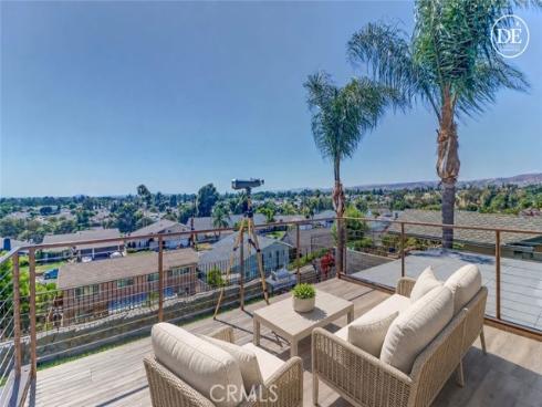 5851  Walnut Creek  , Yorba Linda, CA