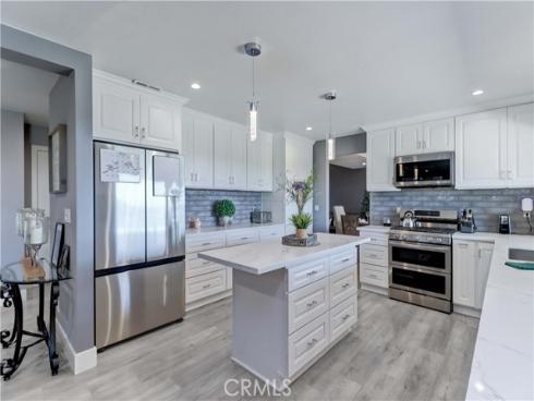5851  Walnut Creek  , Yorba Linda, CA