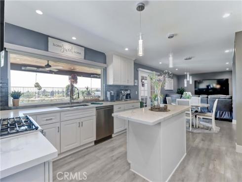 5851  Walnut Creek  , Yorba Linda, CA