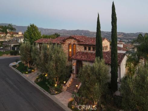 22487 Mission Hills Lane