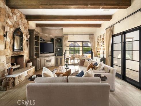 22487  Mission Hills   Lane, Yorba Linda, CA