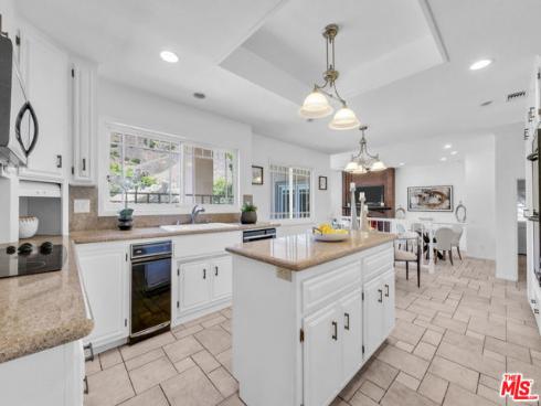 22285 Rolling Hills Lane, Yorba Linda, CA