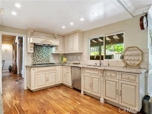 6000  Highland  , Yorba Linda, CA