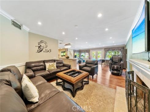 6000  Highland  , Yorba Linda, CA
