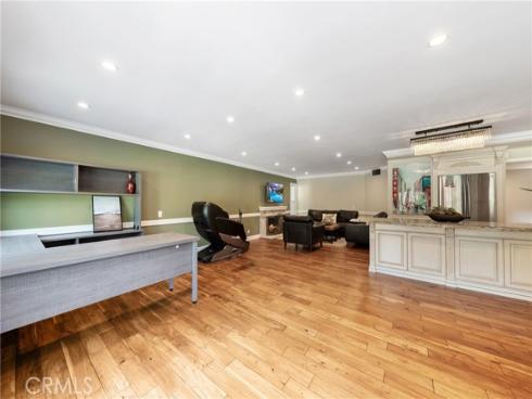 6000  Highland  , Yorba Linda, CA