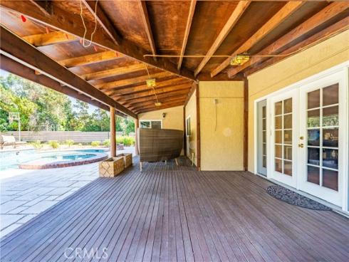 6000  Highland  , Yorba Linda, CA