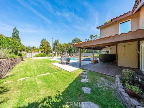 6000  Highland  , Yorba Linda, CA
