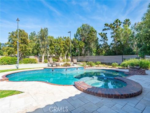 6000  Highland  , Yorba Linda, CA