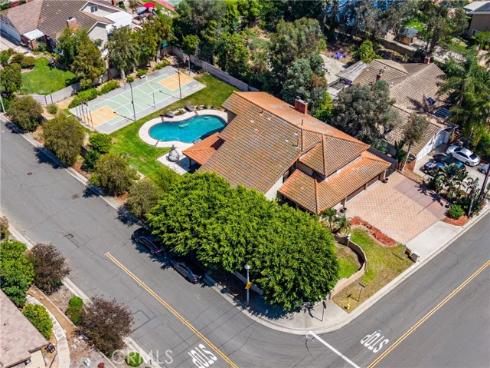 6000  Highland  , Yorba Linda, CA