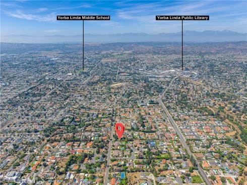 6000  Highland  , Yorba Linda, CA