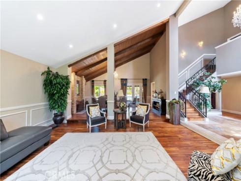 6000  Highland  , Yorba Linda, CA