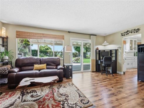 17722  Seminole  , Yorba Linda, CA