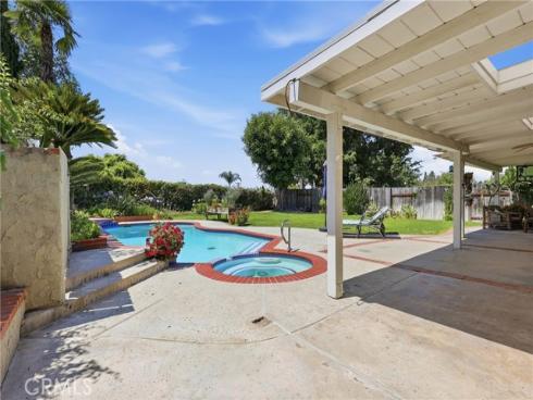 17722  Seminole  , Yorba Linda, CA