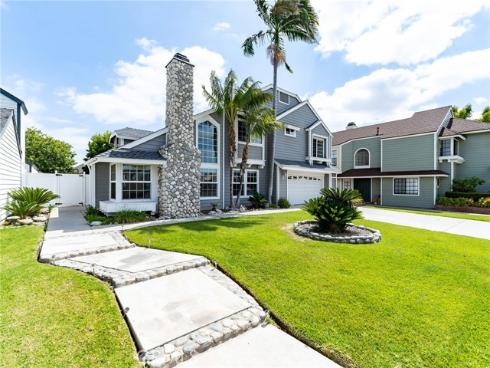 16660 Carriage Circle