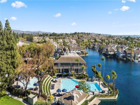 20430  Via Sonador  , Yorba Linda, CA