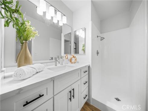 4571  Loganlinda  , Yorba Linda, CA