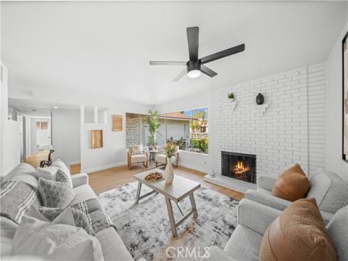 4571  Loganlinda  , Yorba Linda, CA