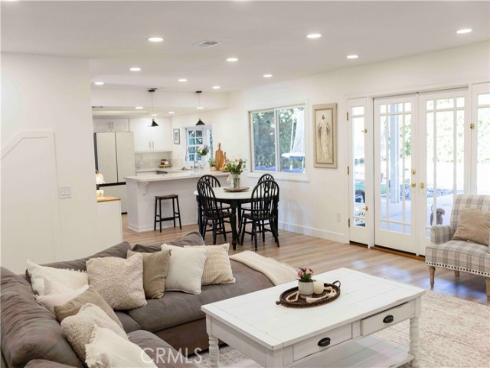 19122  Laura   Lane, Yorba Linda, CA
