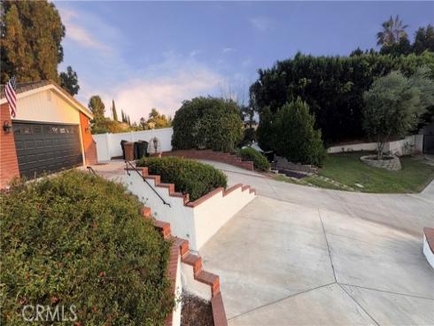 19122  Laura   Lane, Yorba Linda, CA