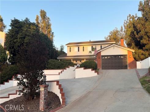 19122  Laura   Lane, Yorba Linda, CA