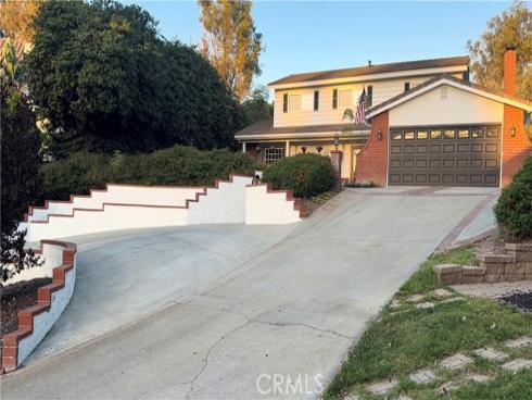 19122  Laura   Lane, Yorba Linda, CA